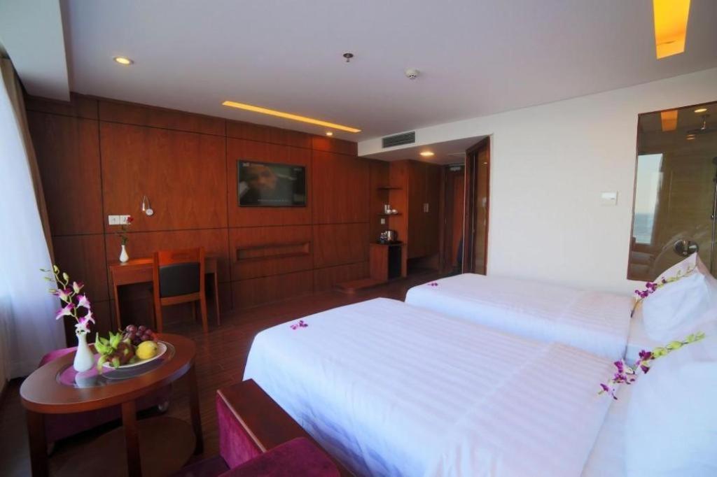 Truong Hotel Nha Trang Esterno foto