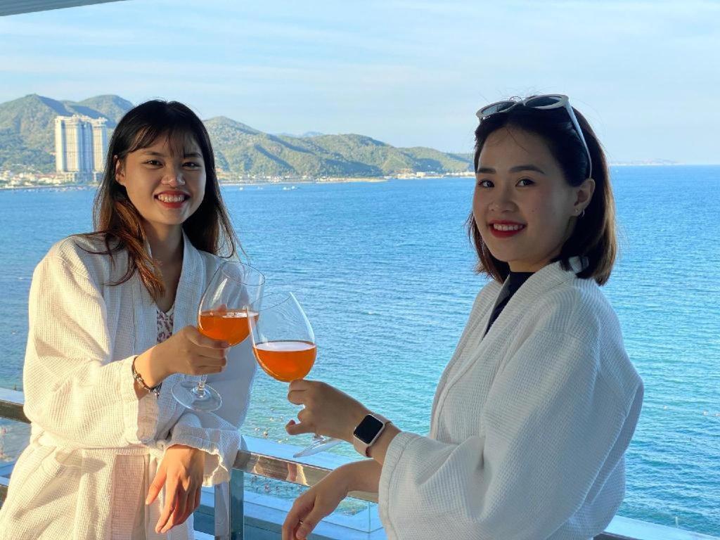 Truong Hotel Nha Trang Esterno foto